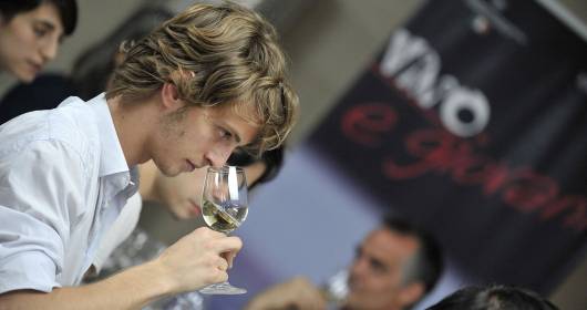 The Vicoli del vino for the wine and food culture with "Wine and Young People" by Italian Enoteca
