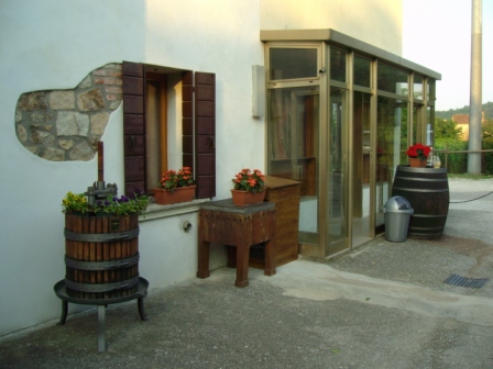 Enoteca Caemia