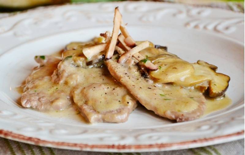 Scallops with Pore Mushrooms and White Truffle