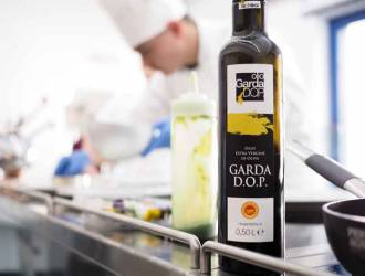 GARDA DOP OIL AWARD: THE ENHANCEMENT OF THE TERRITORY AND ITS SYMBOL PRODUCT BEGINS WITH YOUNG COOKS