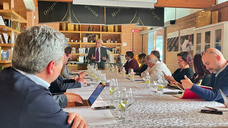 Vi.VO Cellars event: successful cooperation model, "Strong in quality, authoritative in management"