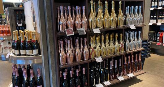 EASTER: PROSECCO BEATS CHAMPAGNE, FOREIGN TOURISTS FOCUS ON ITALIAN WINES 