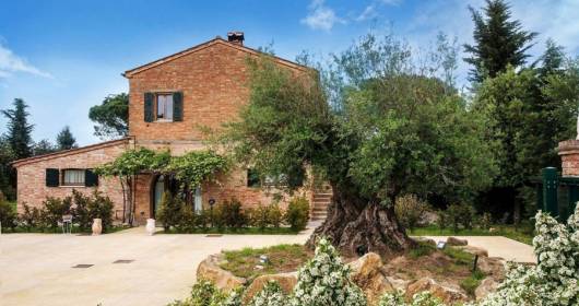 Relaxing holidays in the enchantment of the Tuscan countryside at Podere Casanova in Montepulciano
