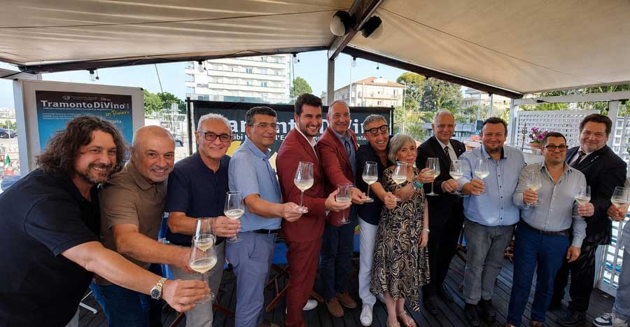 Tramonto DiVino lights up the Riviera: three evenings featuring the best of Emilia-Romagna's food and wine.