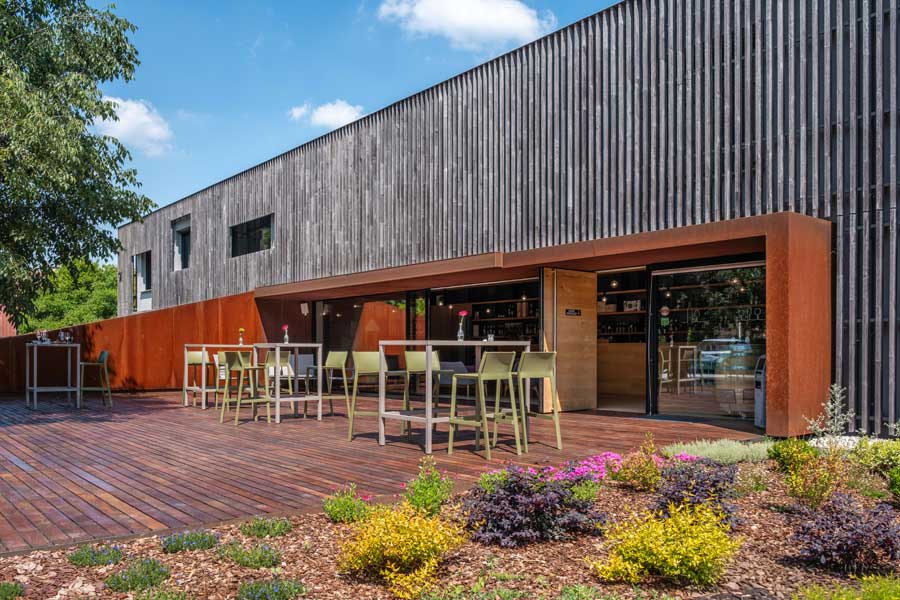 For its 45th anniversary, Cantina Pizzolato is giving a gift to the region.